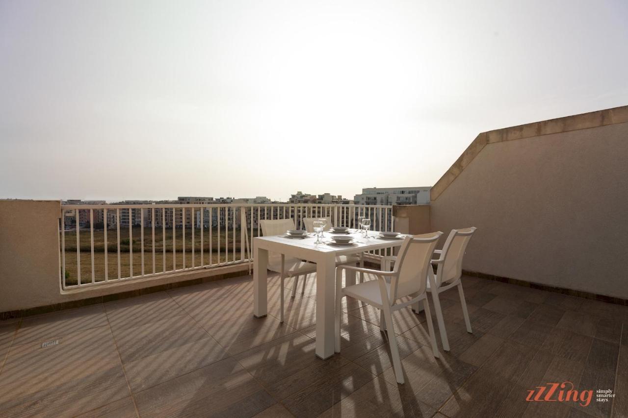 Appartement Sunny Penthouse Wterrace And Open Views à San Pawl il-Baħar Extérieur photo